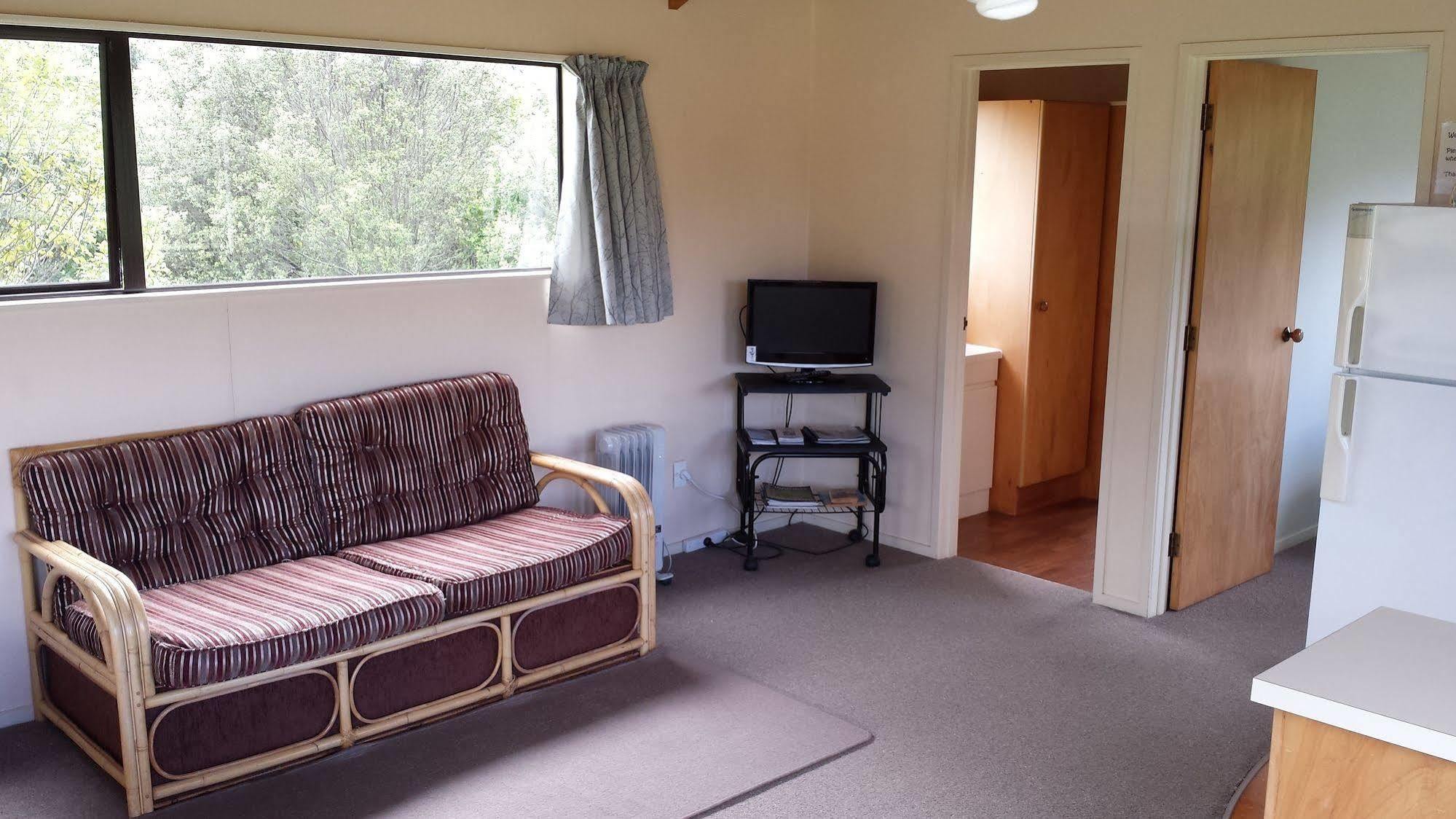 Seabreeze Holiday park Hotwater Beach